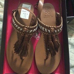 Ladies Vince Camuto sandals